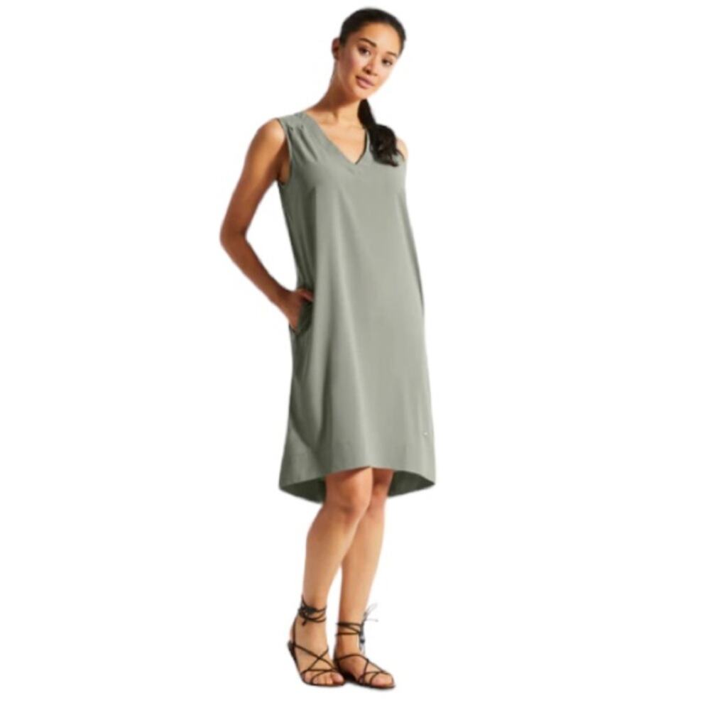 FIG Clothing PAO Sage Green V Neck Pocket Travel Dress M